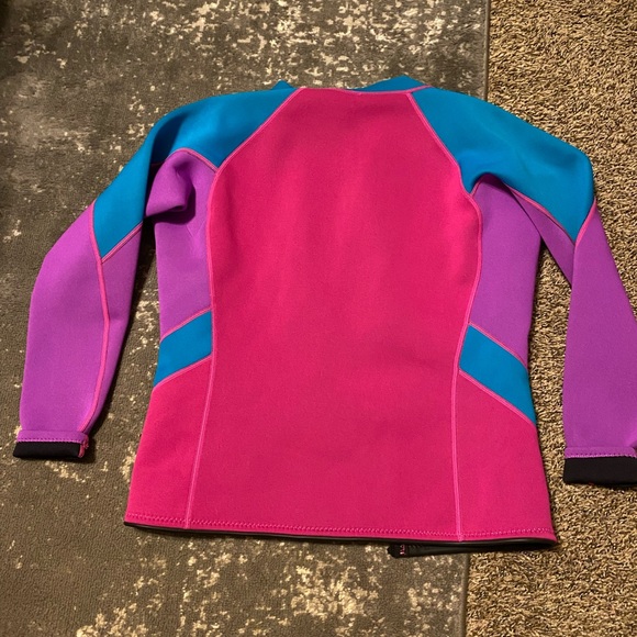 Wetsuit Jacket - Picture 2 of 3